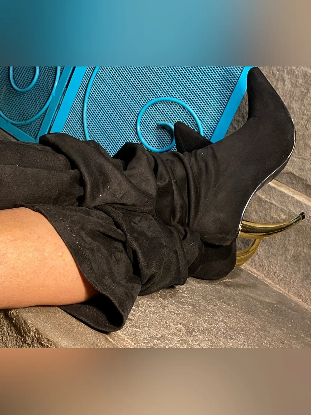 Super sexy thigh high/slouch black velvet boots,pointy toe,curved gold heels,8.5